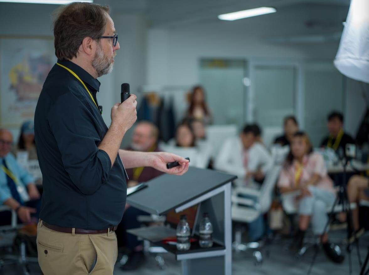 博士留学量逐年递增，先理知学提供一站式申博服务